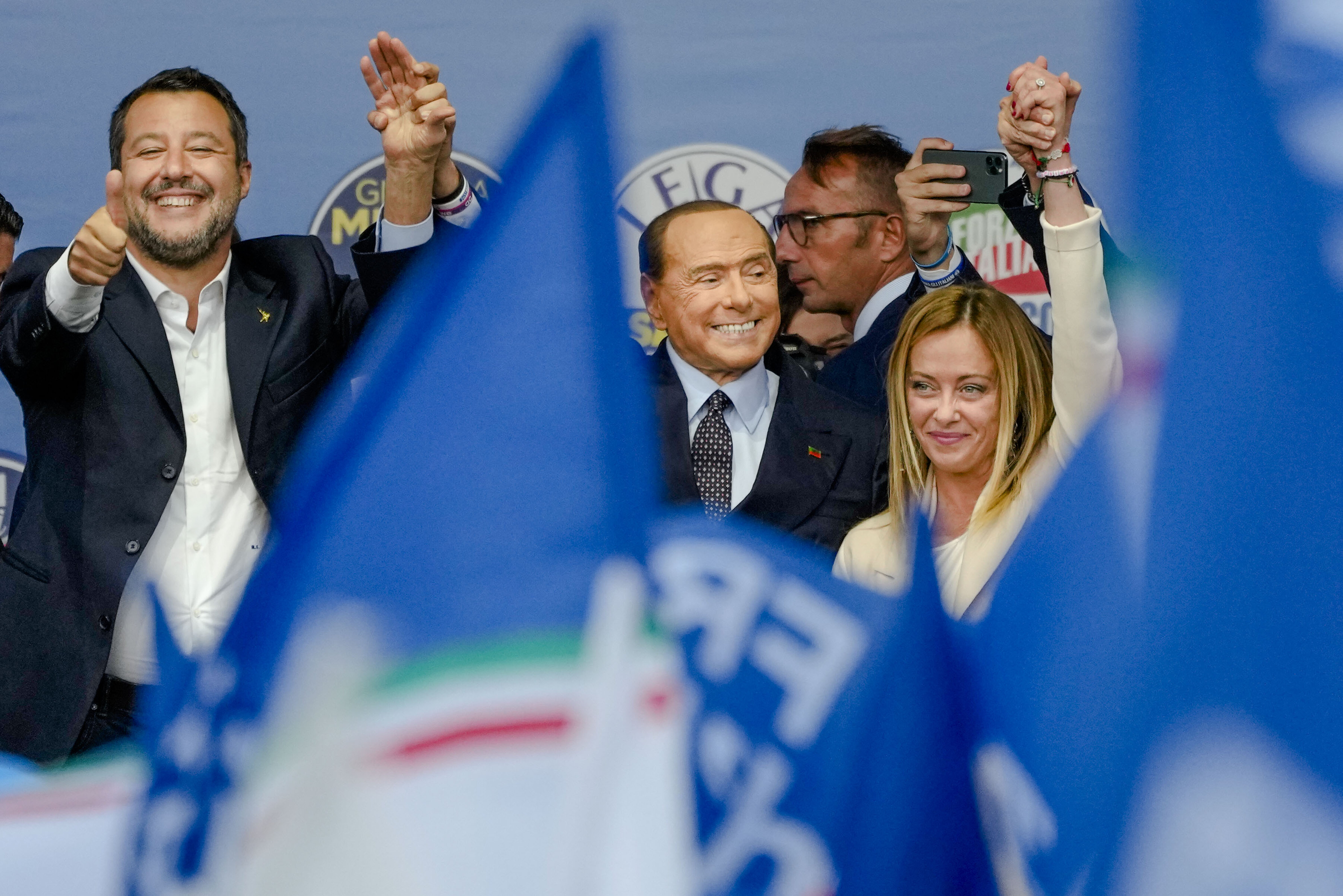 Giorgia Meloni And Her Far-Right Party Lead Vote In Italian Elections ...