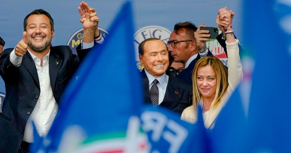 Les Italiens votent lors d’élections qui pourraient amener l’extrême droite au pouvoir