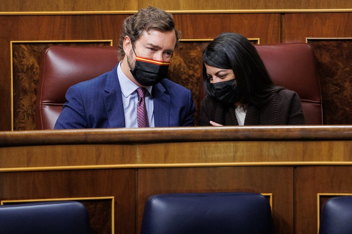 Iván Espinosa de los Monteros y Macarena Olona