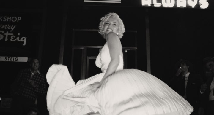 Ana de Armas como Marilyn Monroe.