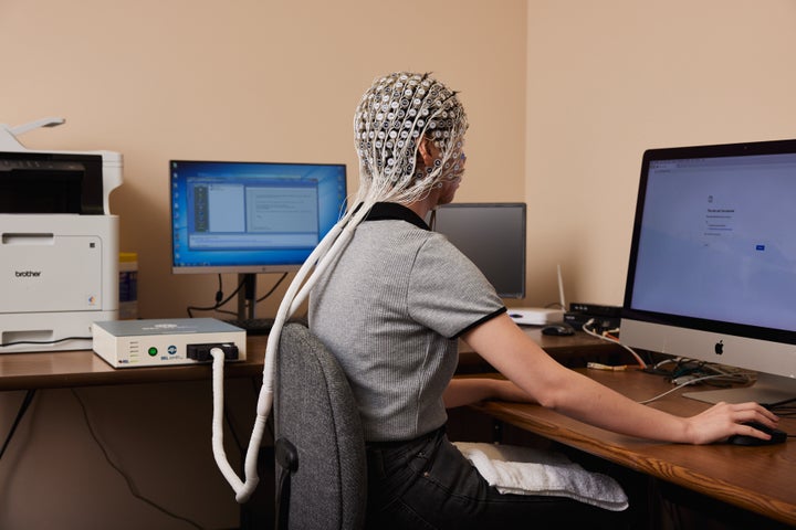 Un paciente se somete a una prueba contra el alzheimer