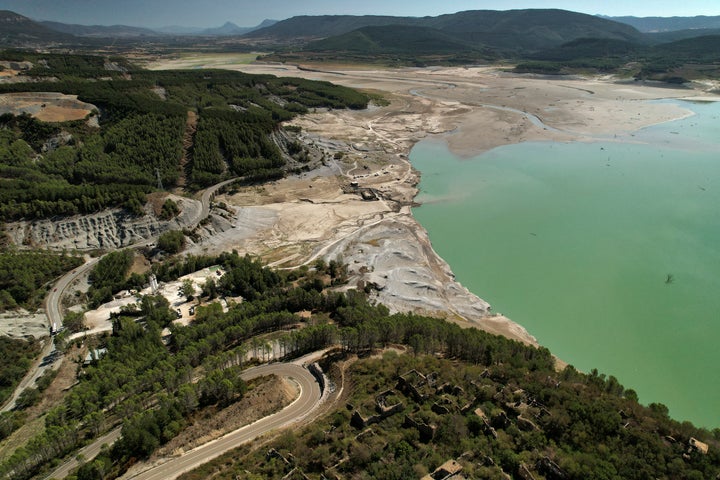Pantano de Yesa.