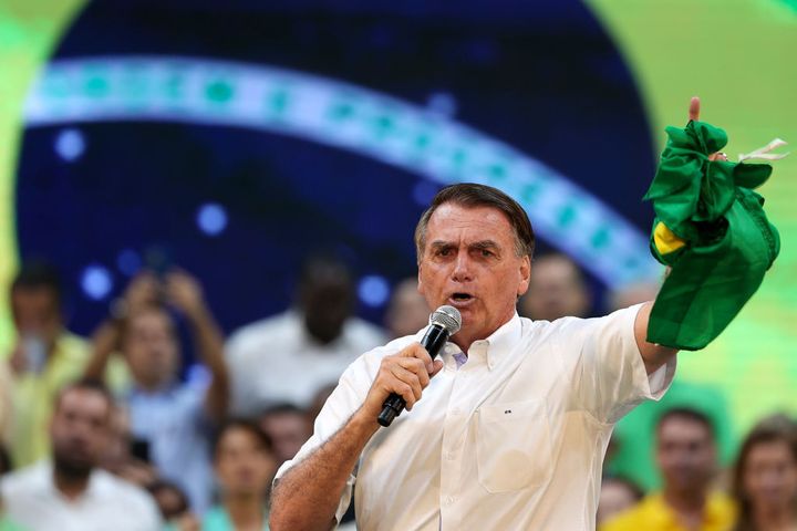 El candidato ultraderechista a la reelección, Jair Bolsonaro, durante un acto de campaña en julio.