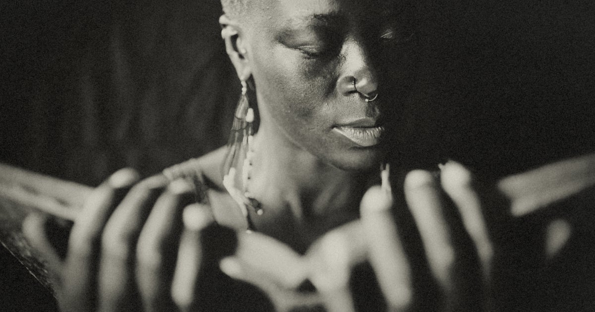 9 Black Readers Share The Books That Will Stay With Them Forever - Vimarsana News