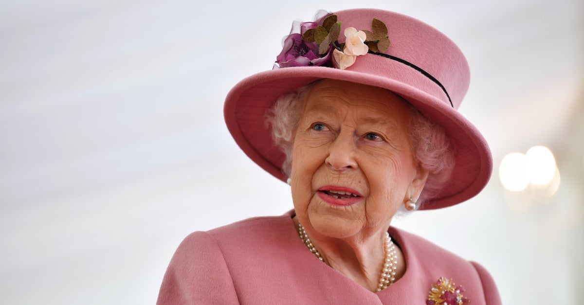 NextImg:UK Man Admits Treason Over Crossbow Plot Against Queen