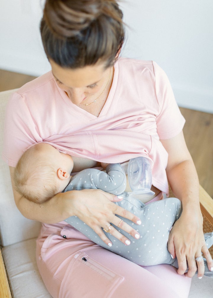 Breastfeeding In Public Is Hard. For Plus-Size Women, It's Even Harder.