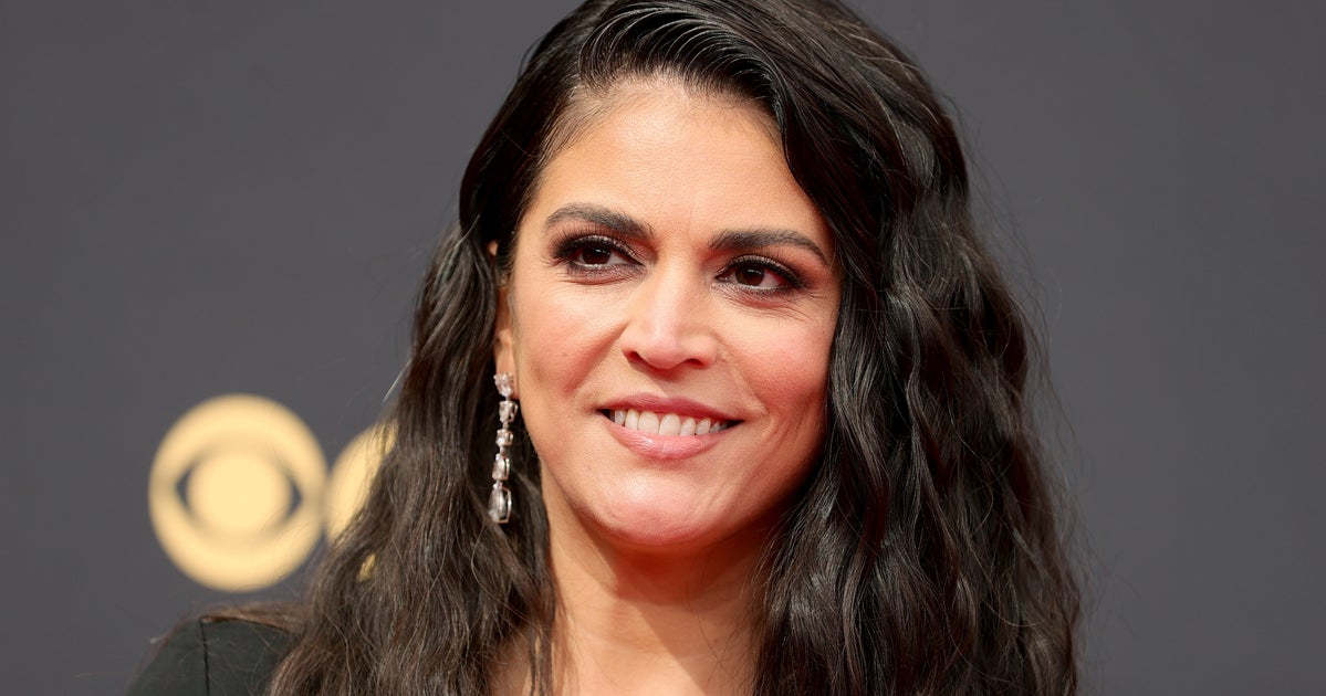 Here's Why Cecily Strong Was Absent From 'SNL' Opening Credits - Vimarsana News