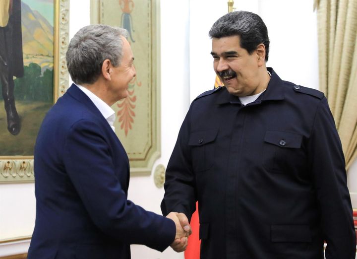 El expresidente del Gobierno de España José Luis Rodríguez Zapatero con el presidente de Venezuela, Nicolás Maduro.