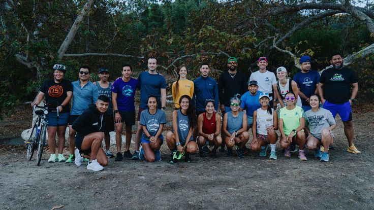 The whole group at the community run at Griffith Park.