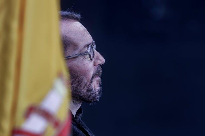 Echenique, en una intervención en la sala de prensa del Congreso