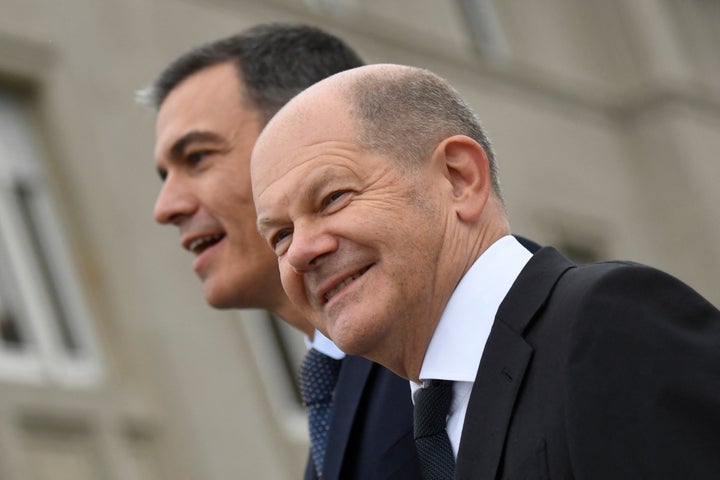 Pedro Sánchez y el canciller Olaf Scholz en Galicia.