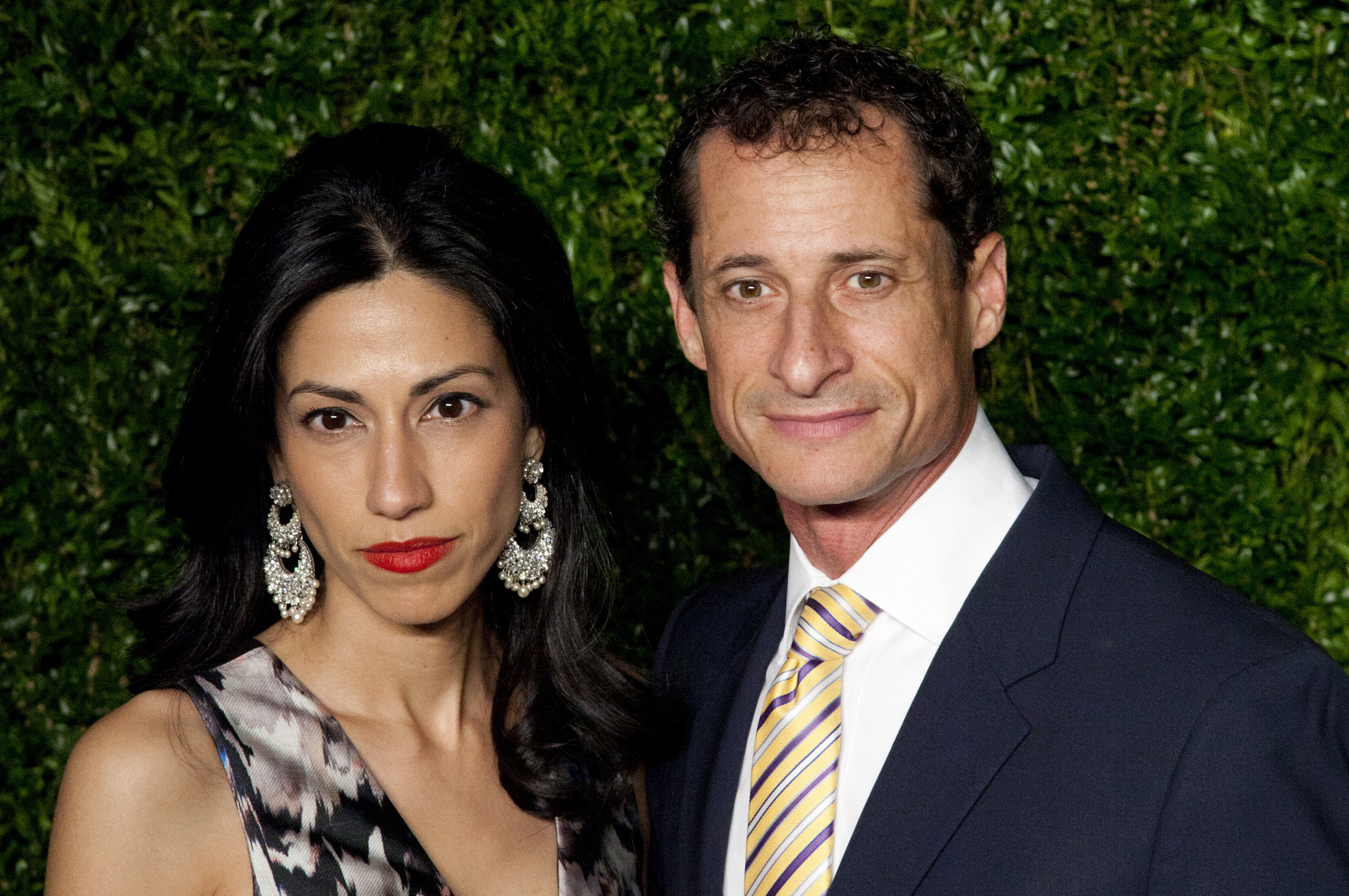 Huma Abedin Explains Why She Took Her Son To See Ex-Husband Anthony ...