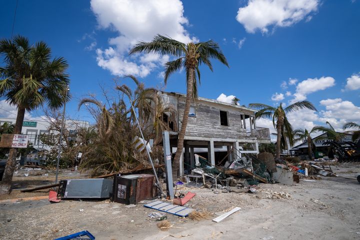 Photo taken on Oct. 4, 2022 shows the aftermath of Hurricane Ian in Fort Myers, Florida, the United States. The death toll from Hurricane Ian in the United States has exceeded 110, while hundreds of thousands of customers remain without power. At least 110 people, including 105 in Florida and five in North Carolina, have died due to Ian, according to a tally by CNN on Wednesday. (Photo by Rolando López/Xinhua via Getty Images)