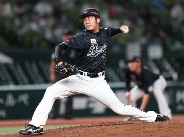 埼玉西武ライオンズ相手にリリーフとして登板したロッテ時代の永野将司投手（2020年09月16日）