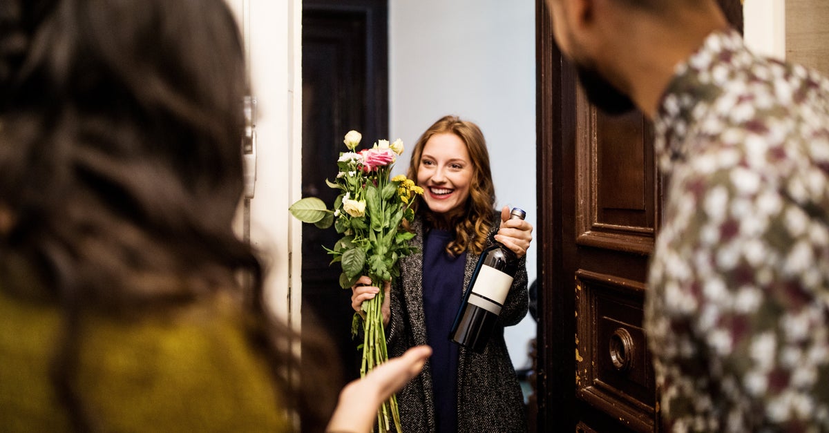 The Rudest Things You Can Do In Someone Else's House