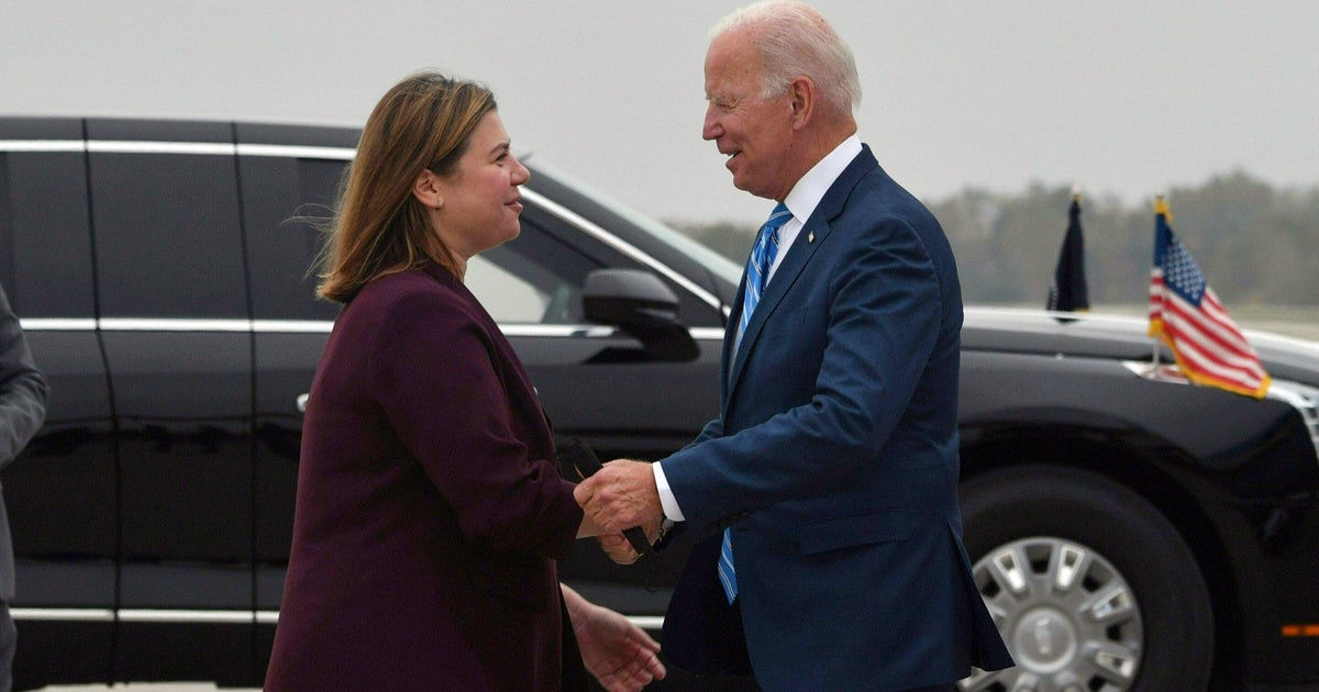 Rep. Elissa Slotkin Says Democratic Party Needs ‘New Blood’ Rep. Elissa Slotkin Says Democratic Party Needs ‘New Blood’