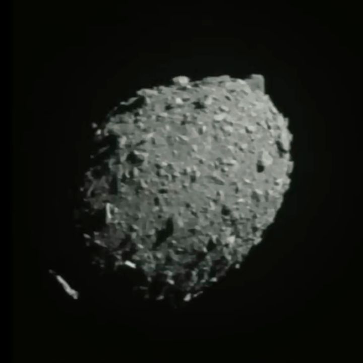 NASA Says Spacecraft Crash Test Successfully Changes Asteroid's Orbit ...