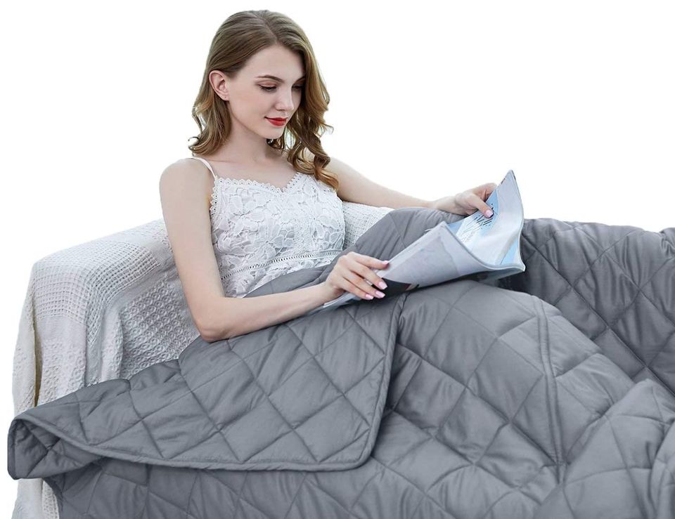 The Best Weighted Blankets In Amazon Prime's Early Access Sale ...