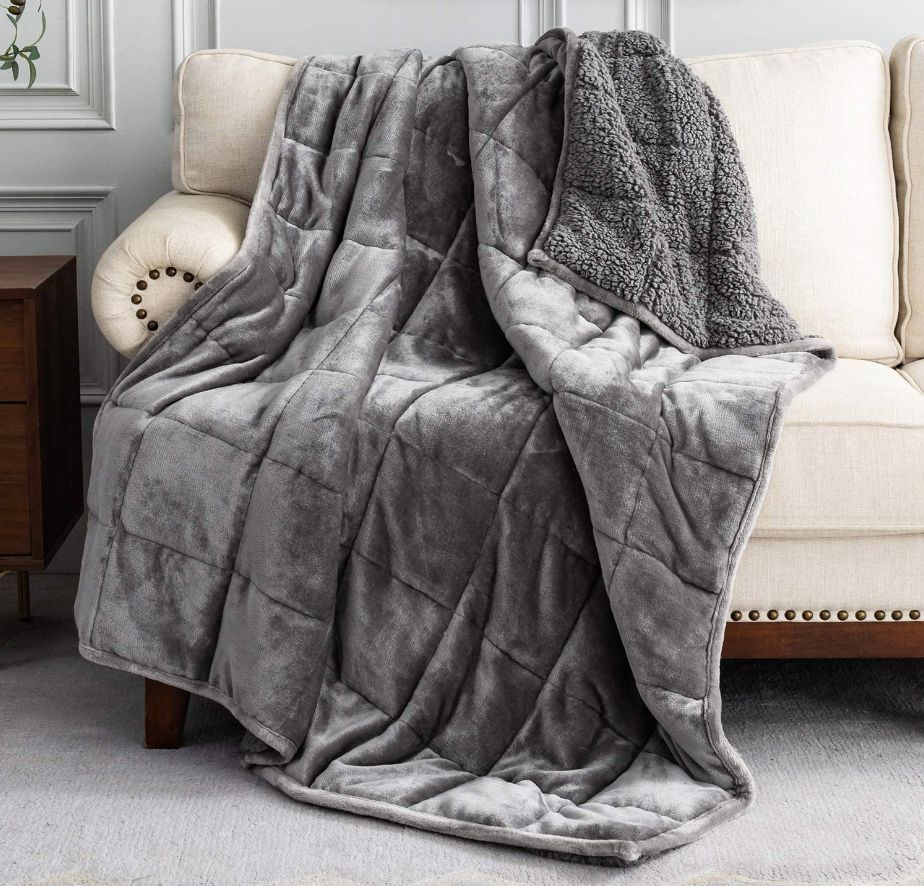 The Best Weighted Blankets In Amazon Prime's Early Access Sale ...