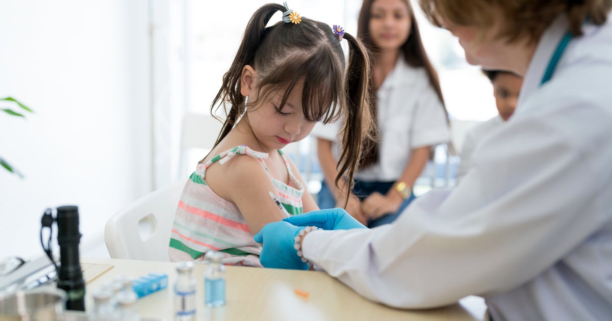 U.S. Clears Updated COVID Boosters For Kids As Young As 5 | HuffPost ...