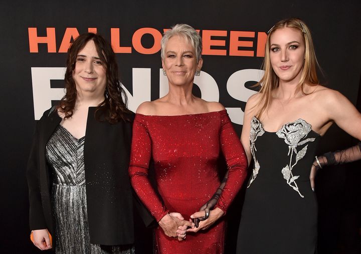 Jamie Lee Curtis Is The 'Proudest Mother' With Her Daughters At 'Halloween  Ends' Premiere | HuffPost Entertainment