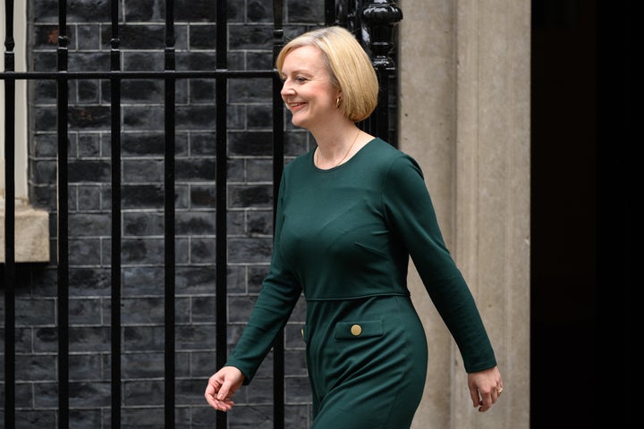 Tory Disquiet Grows As Ex Minister Appears To Sub Tweet Liz Truss 