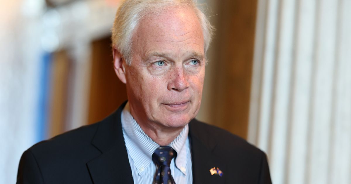 Sen. Ron Johnson Booed After Debate Answer About Rival’s ‘Admirable’ Qualities Backfires