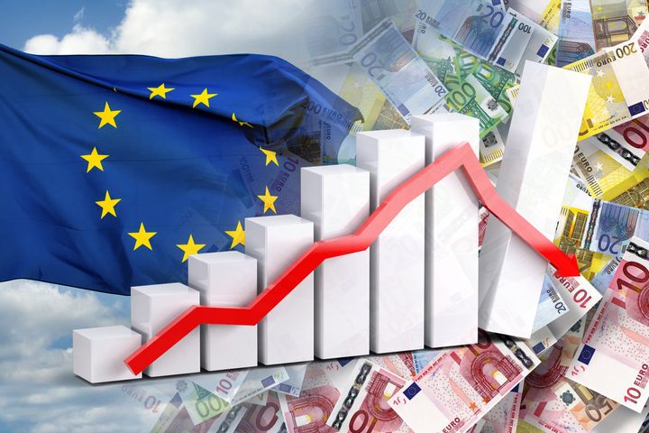 Economy chart: downward arrow, European Union flag and cash euro banknotes (inflation, devaluation, crisis)