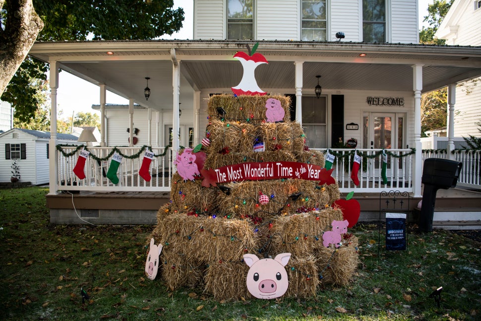 Mouthwatering Photos From Delaware's Fall Apple Scrapple Festival