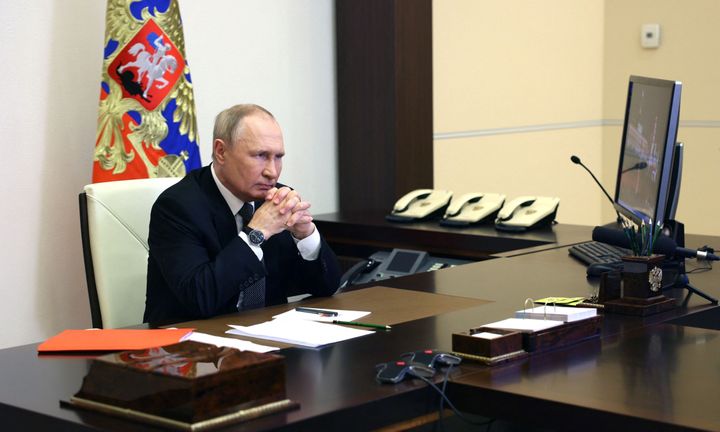 Putin chairs a Security Council meeting in October 19, 2022.