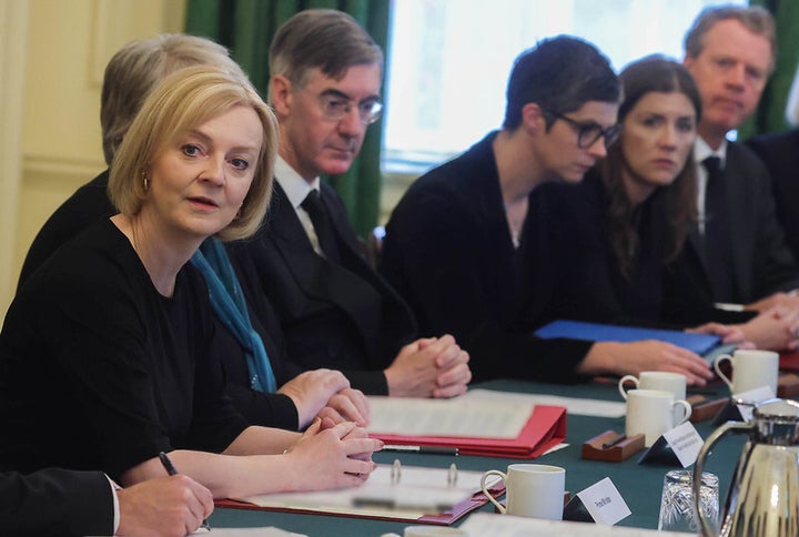 Liz Truss with her cabinet