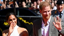 Netflix Delaying Meghan Markle, Prince Harry Docuseries Amid 'Crown' Complaints: Report 2 6354d57b25000034000b127b