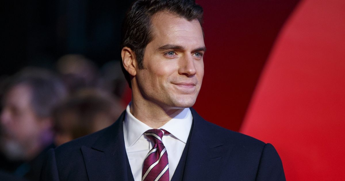 Henry Cavill Confirms He's Back As Superman: 'I Wanted To Make It ...