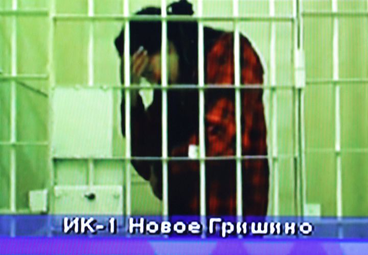 H Aμερικανίδα μπασκετμπολίστρια Μπρίτνεϊ Γκράινερ εμφανίζεται σε μια οθόνη μέσω σύνδεσης βίντεο στο κέντρο κράτησης κατά τη διάρκεια μιας δικαστικής ακρόασης για να εξετάσει μια έφεση κατά της ποινής φυλάκισής της, στο Krasnogorsk, στην περιοχή της Μόσχας, Ρωσία, 25 Οκτωβρίου 2022.