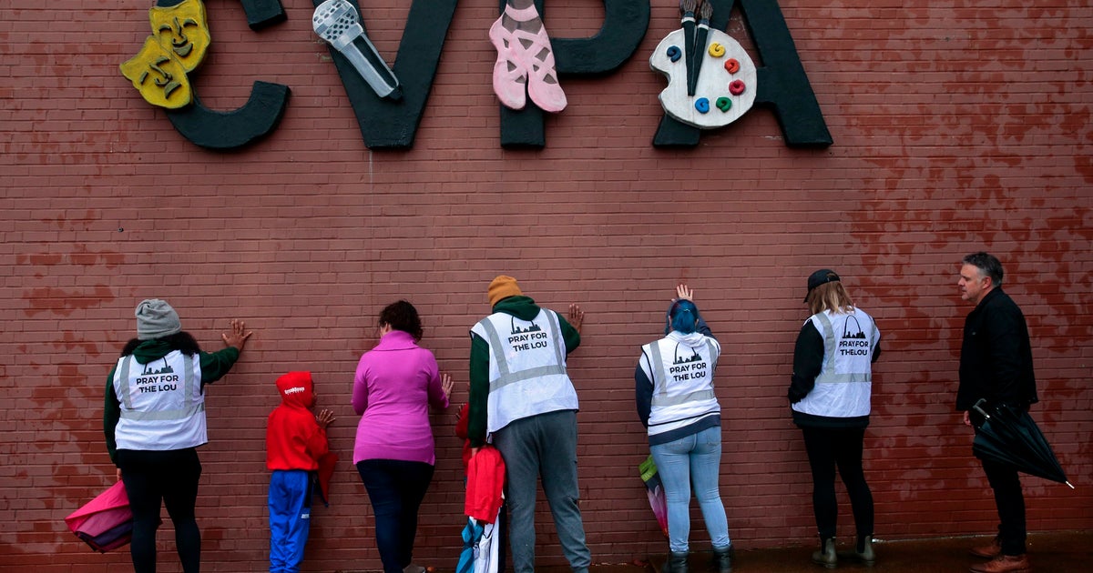 St. Louis School Gunman Had AR-15 Style Weapon, 600 Rounds Of Ammo - Vimarsana News