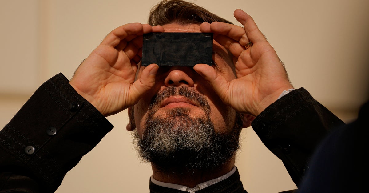 Stunning Photos Show This Year’s Partial Solar Eclipse Stunning Photos Show This Year’s Partial Solar Eclipse