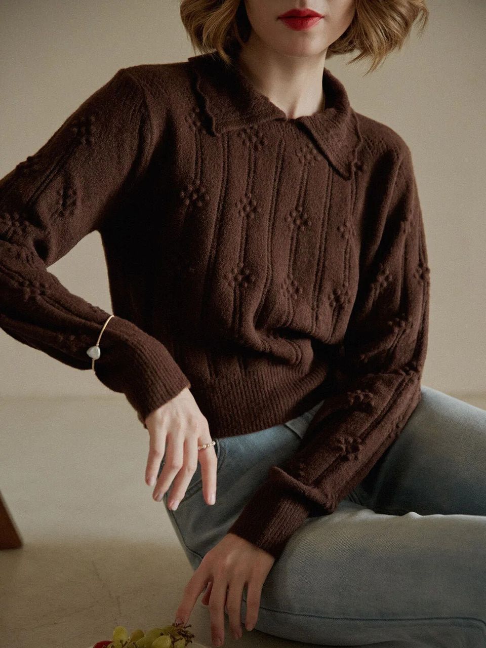 Getting real cozy this fall🍁 I love a corded sweater & these are SO s