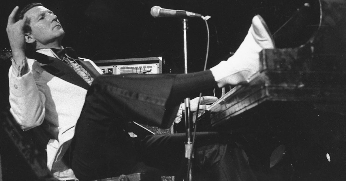 Jerry Lee Lewis, Outrageous Rock 'n' Roll Star, Dies At 87 - Vimarsana News