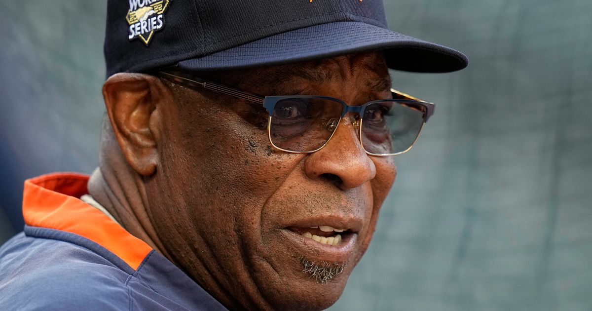 Houston Astros: Manager Dusty Baker likely out a few more days