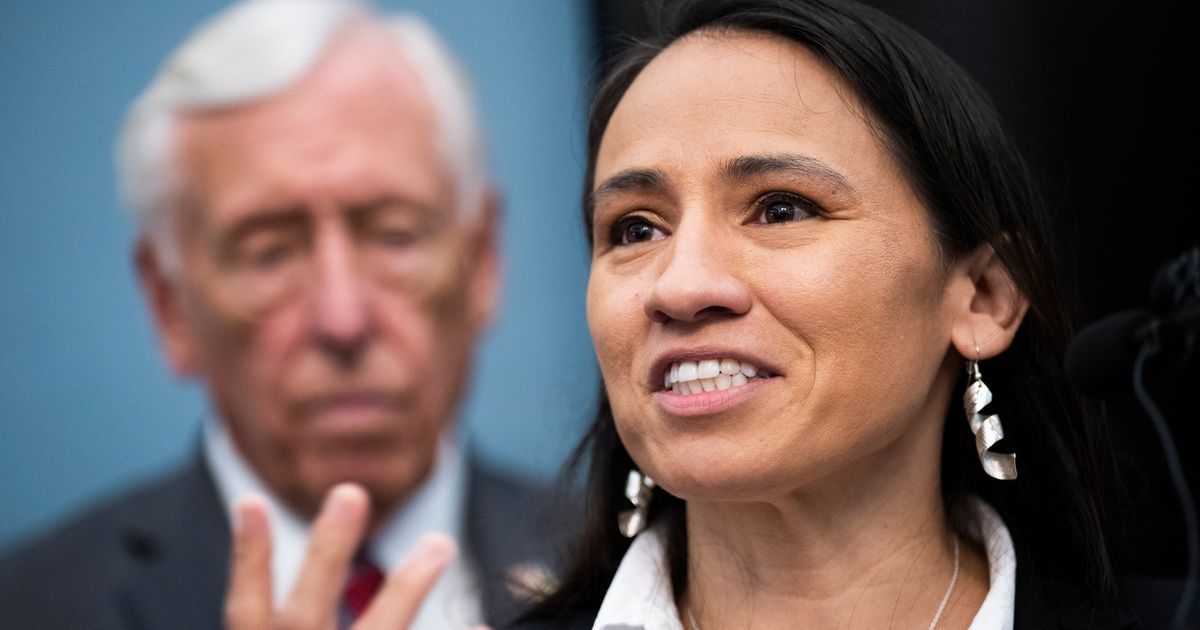 Sharice Davids Is In A Fight For Kansas’ Suburban Middle