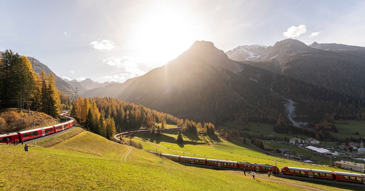 Record suisse de réclamation pour le train de voyageurs le plus long du monde