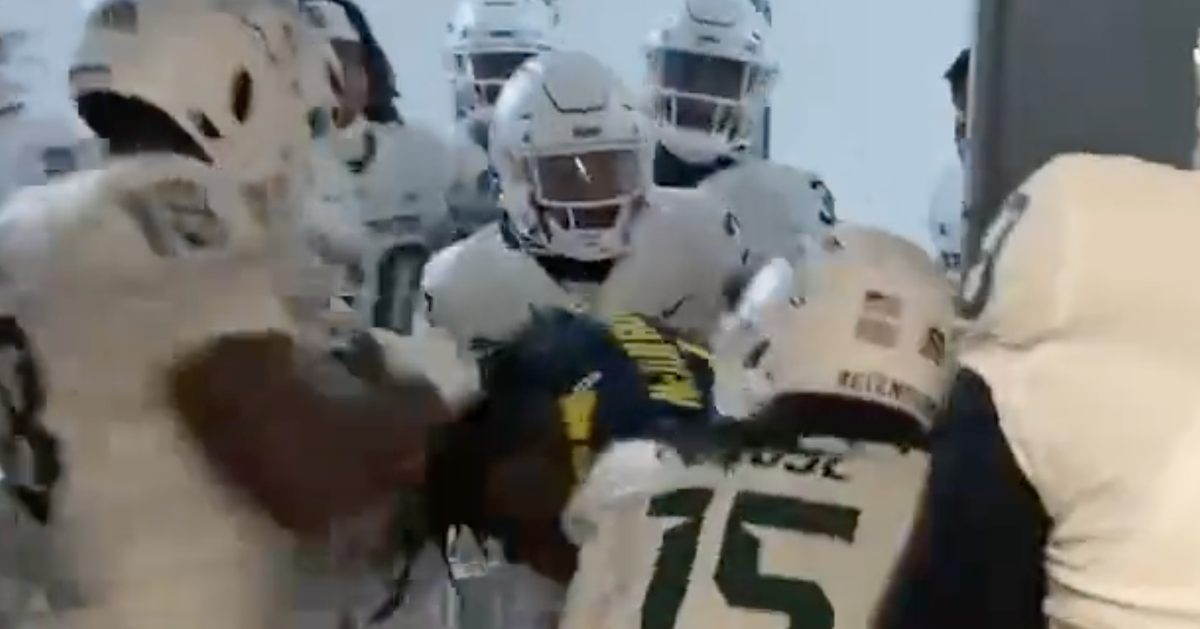 Michigan State Players Appear To Hurl Punches, Kick Michigan Player In Postgame Fight Michigan State Players Appear To Hurl Punches, Kick Michigan Player In Postgame Fight