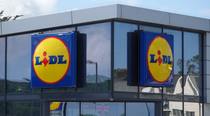 Armoedig venijn Autorisatie Lidl To Make Major Change To Food Shop Essential As It Follows Other  Supermarkets | HuffPost UK Life