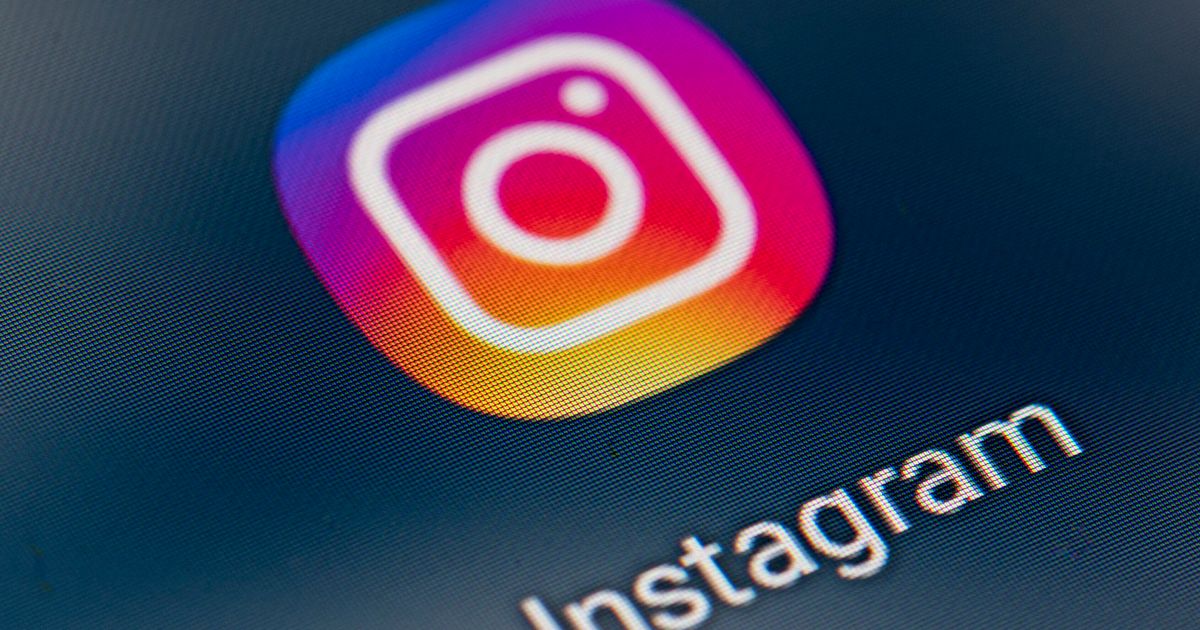 is-instagram-down-thousands-receive-account-suspended-notification