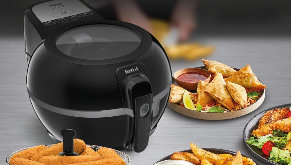 Aldi unveils extra large air fryer for £60 - but there's a catch - Daily  Record