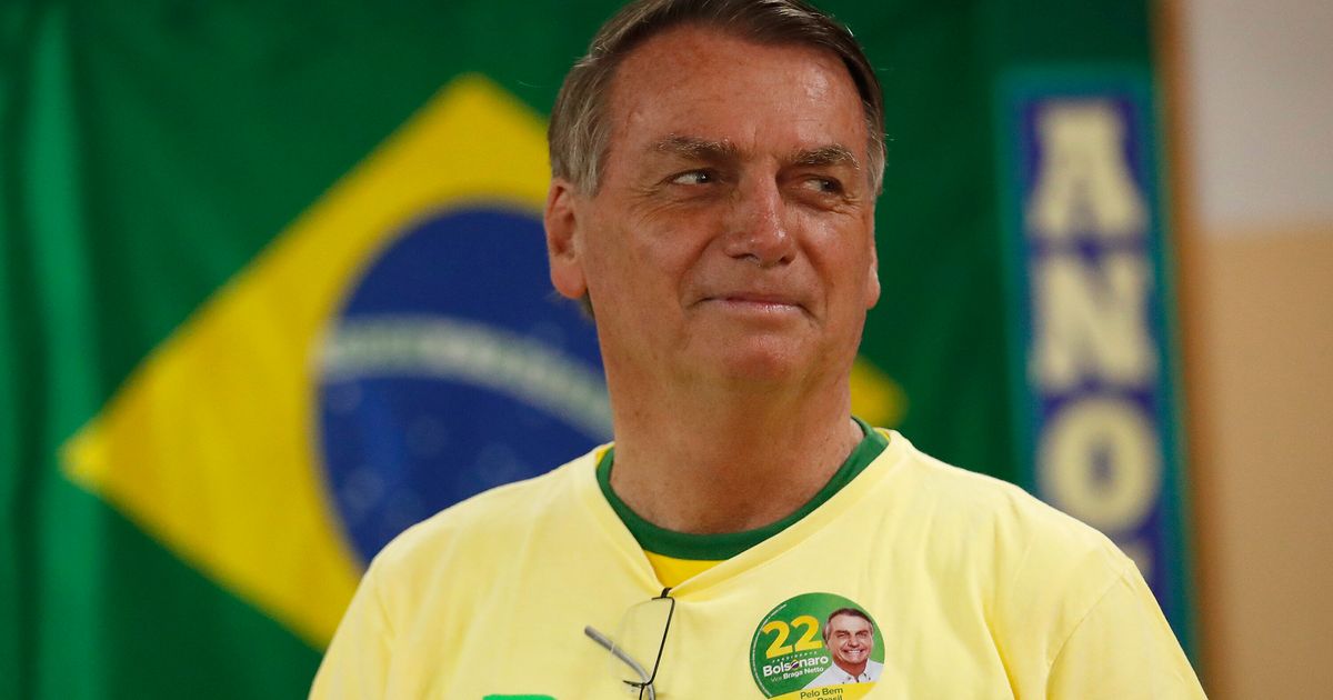 Leftwing Brazilians hope to reclaim football jersey from Bolsonaro