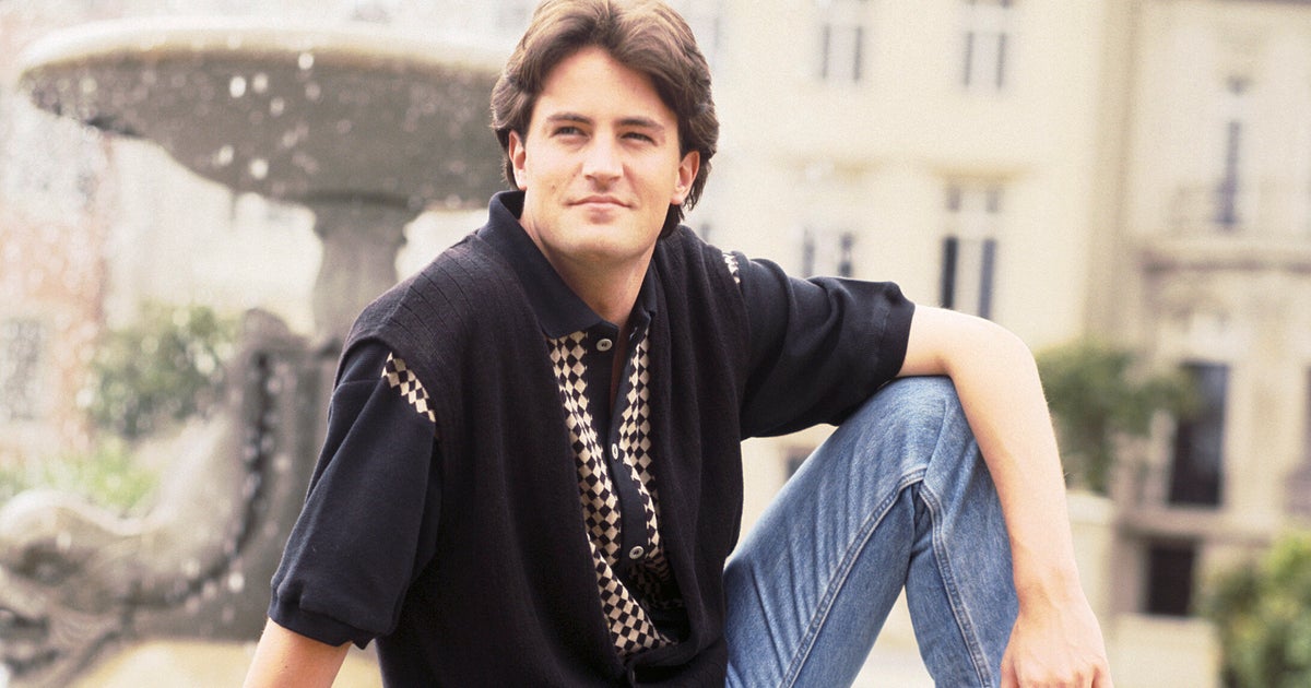 Matthew Perry Claims He 'Had To Beg' Friends Bosses To Ditch One Of ...