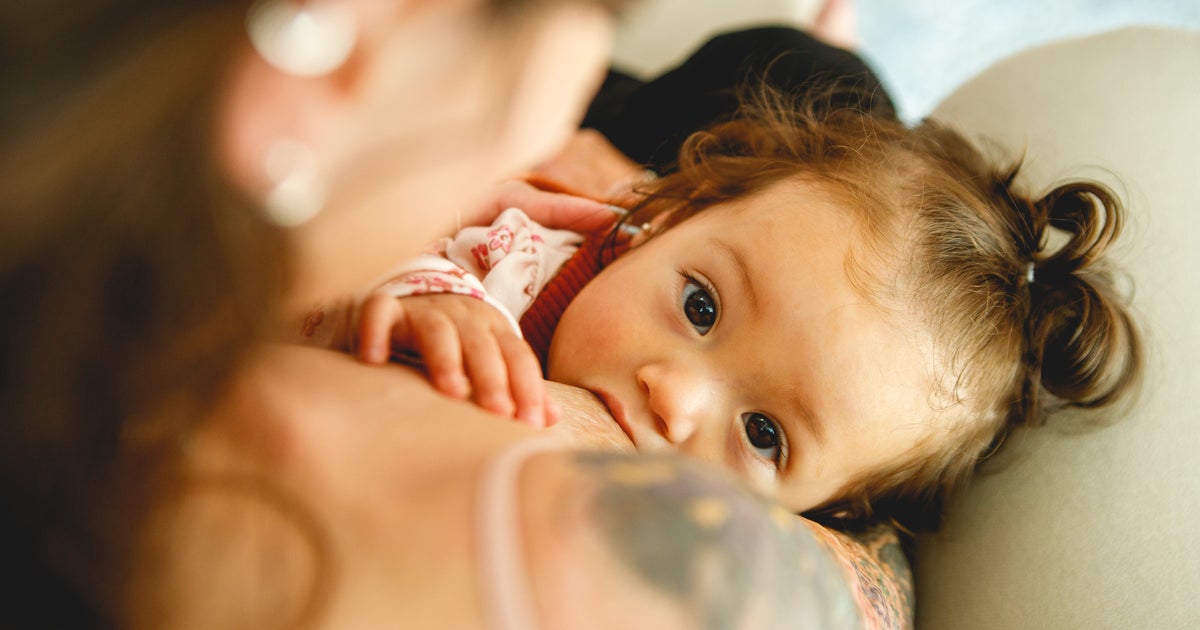Is It Safe To Breastfeed When You're Ill? Experts Weigh In - Vimarsana News