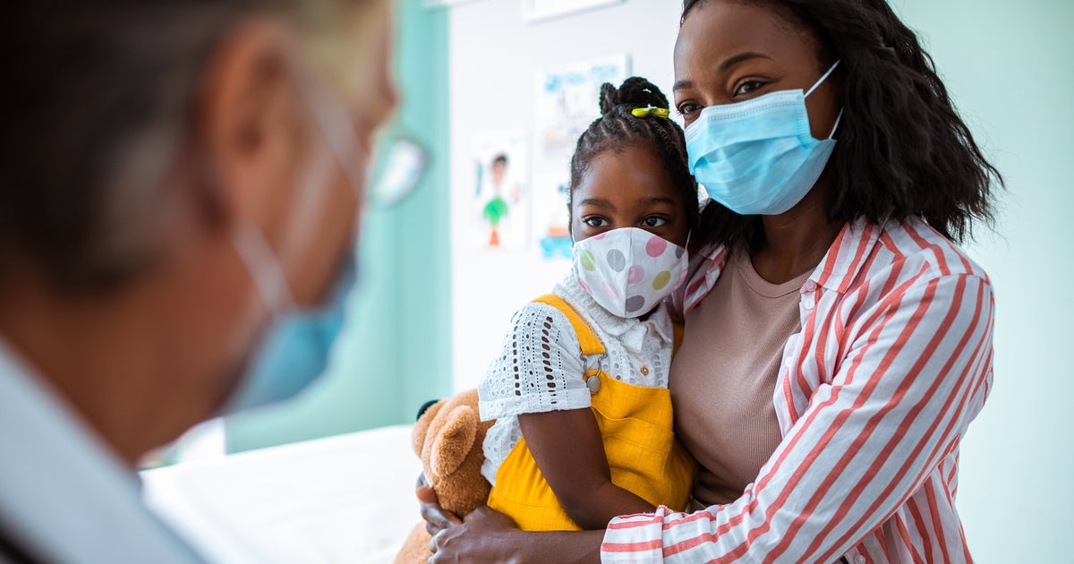 The Most Common RSV Symptoms Doctors Are Seeing Right Now