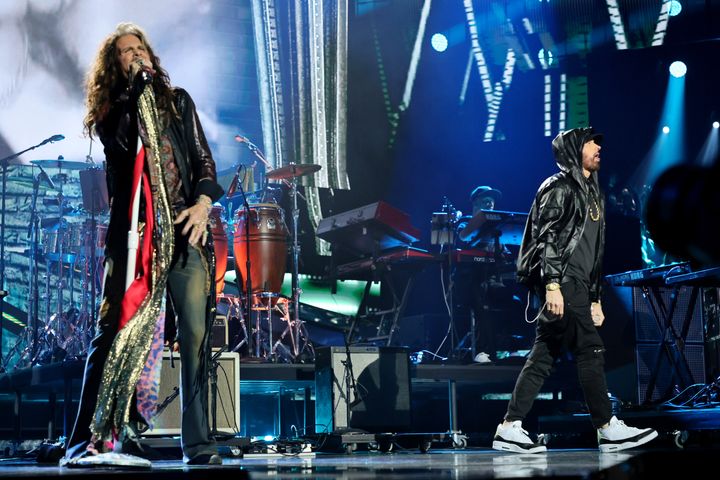 Eminem performed "Sing For The Moment" with Steven Tyler and "Stan" with Ed Sheeran.